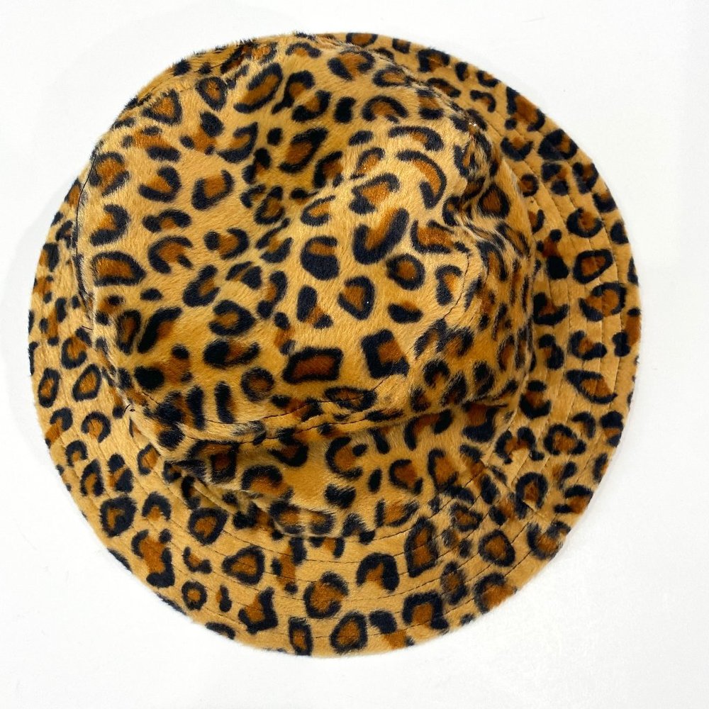 Urban Outfitters, OSFA, cheetah print bucket hat, EUC.